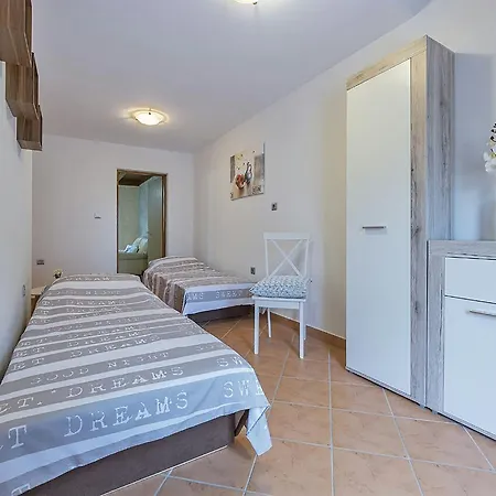 Monte Grande Apartment
