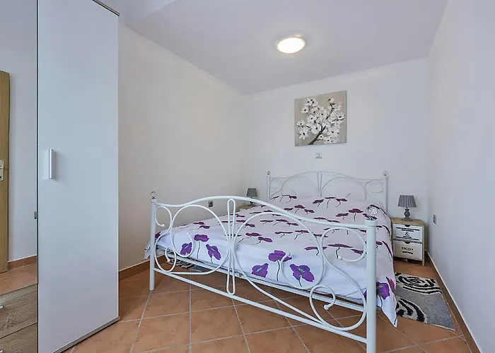 Monte Grande Apartment