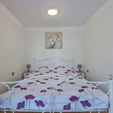 아파트 Monte Grande 풀라